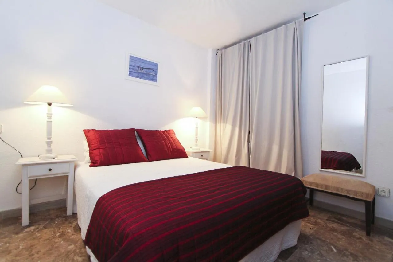 Bahia II Homestay By Turismar Salou 0*,  Spain